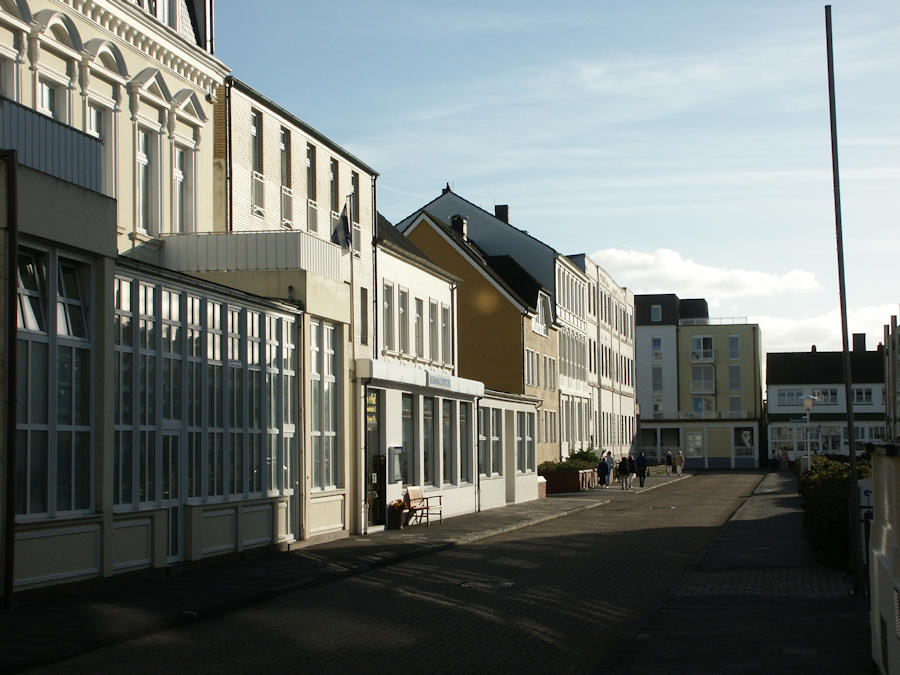 2003 - Roonstrasse 2003 - Roonstrasse