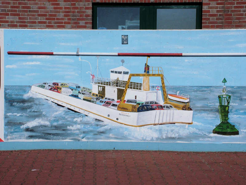 Wilfried Schlegel - Verschiedene Motive an der Hafenmauer (2006) Wilfried Schlegel - Verschiedene Motive an der Hafenmauer (2006)