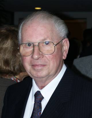 Dipl.-Volkswirt Helmut Hottendorf