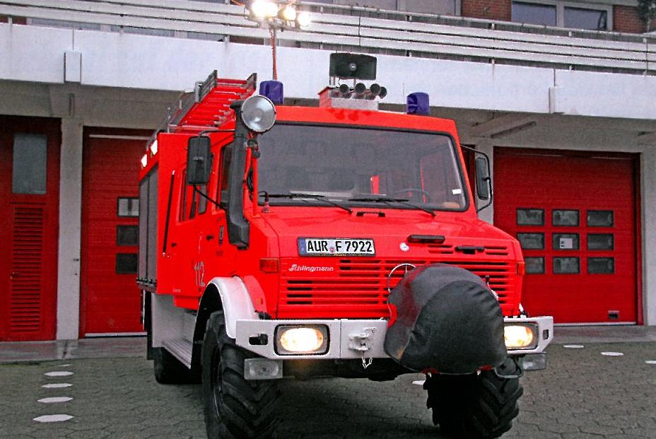 Tanklöschfahrzeug TLF 16-24 Tanklöschfahrzeug TLF 16-24