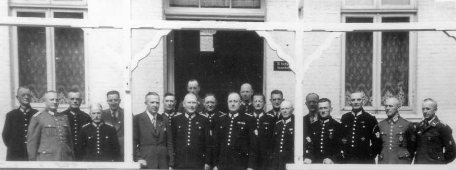 Großer Bahnhof für den Wehrführer W. Becker, 07.08.1942 Großer Bahnhof für den Wehrführer W. Becker, 07.08.1942