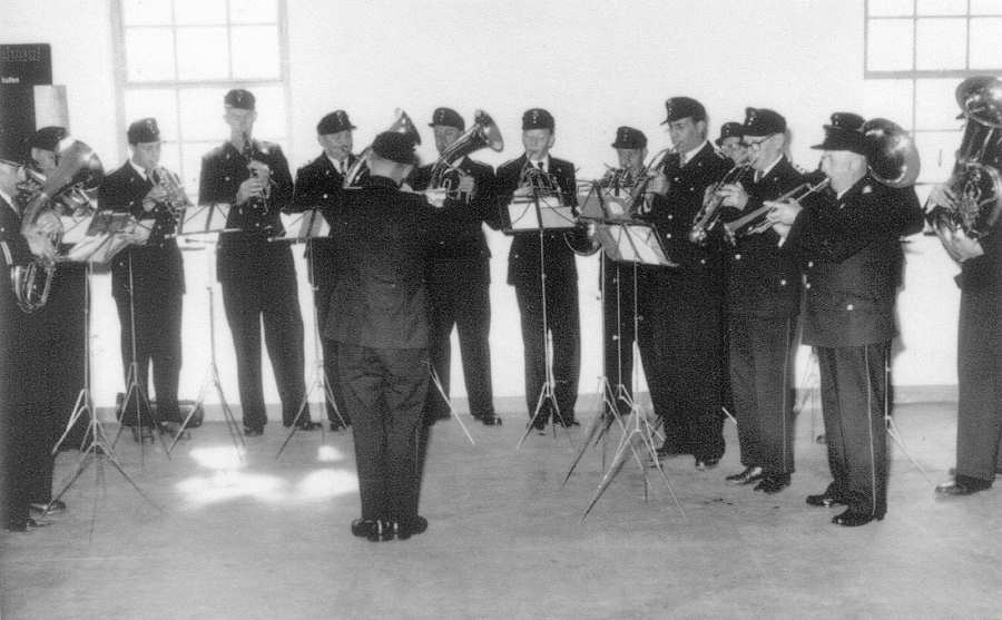Einweihung der Ehrentafel am 05.05.1957 Einweihung der Ehrentafel am 05.05.1957