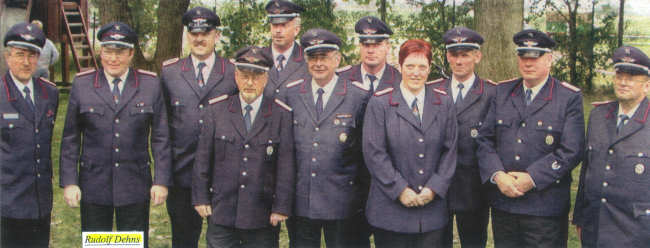 Wachwechsel bei Feuerwehr im Altkreis. - 07.09.2002