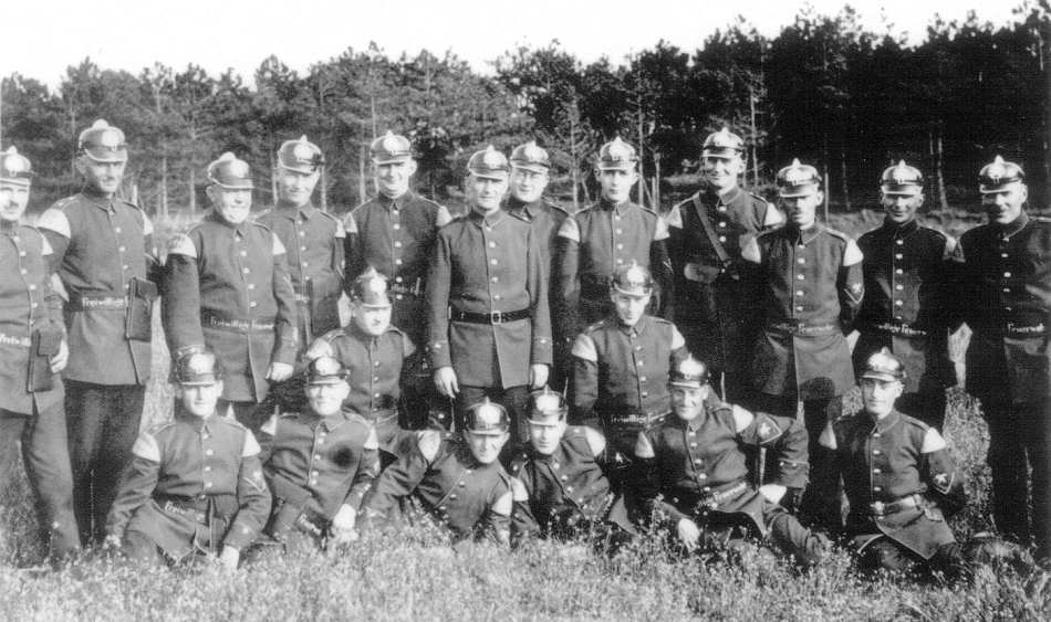Frühlingsfest im Ruppertsburger Gehölz - 1930 Frühlingsfest im Ruppertsburger Gehölz - 1930