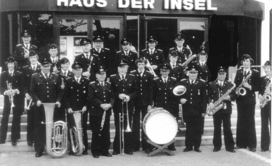 Erinnerungsfoto nach dem Konzert - März/April 1978