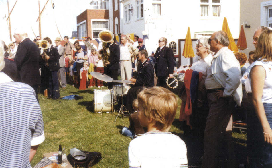 Jubiläum des Ruderrettungsbootes "Fürst Bismarck" im Juli 1993 Jubiläum des Ruderrettungsbootes "Fürst Bismarck" im Juli 1993
