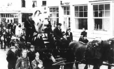 Großer Umzug der Werktätigen - 1. Mai 1937