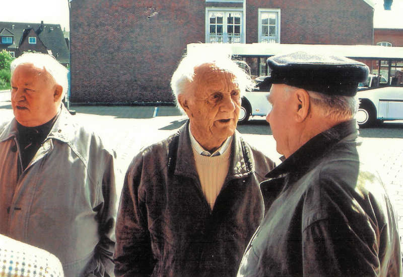 Die"Alterskameraden" im Mai 2005