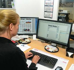 In der Geschäftsstelle in der Wilhelmstraße werden die Informationen des Bürgermeisters in einen Zeitungsbericht gegossen. In der Geschäftsstelle in der Wilhelmstraße werden die Informationen des Bürgermeisters in einen Zeitungsbericht gegossen.