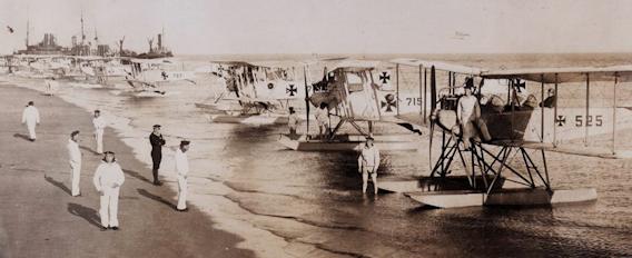 Einige Staffeln von Wasserflugzeugen landeten vor Norderney "Auf der Rede"
