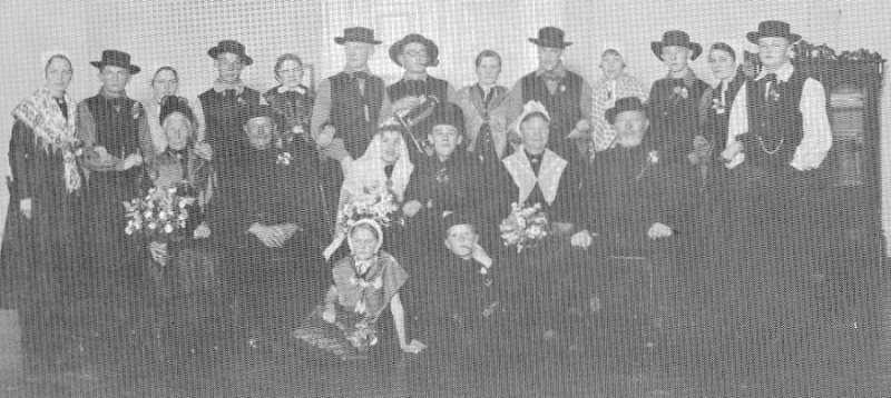 Szenenbild des Alt-Norderneyer Hochzeitszuges Szenenbild des Alt-Norderneyer Hochzeitszuges